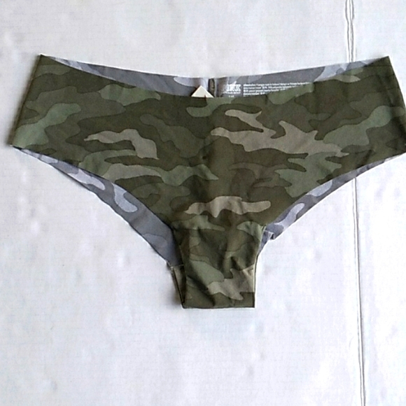 Victoria's Secret Camo Bra 36DD And 2 Panties Large - Picture 8 of 9
